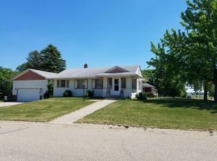 305 1st Ave, Milnor, ND 58060