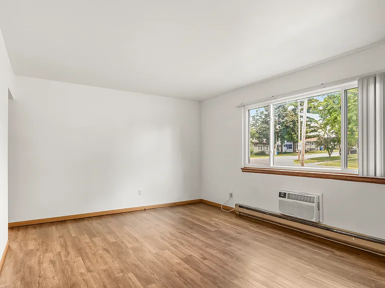 623 Vine St #102 — Photo 16