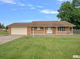 2538 N Plateau Dr, Springfield, IL 62707