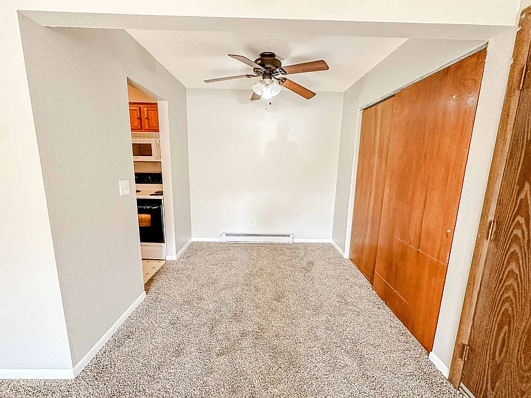 6730 Hill Ave — Photo 3