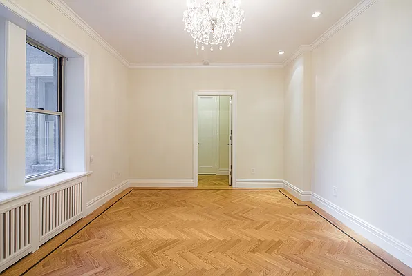 Rented by CitySites Real Estate Group | media 3