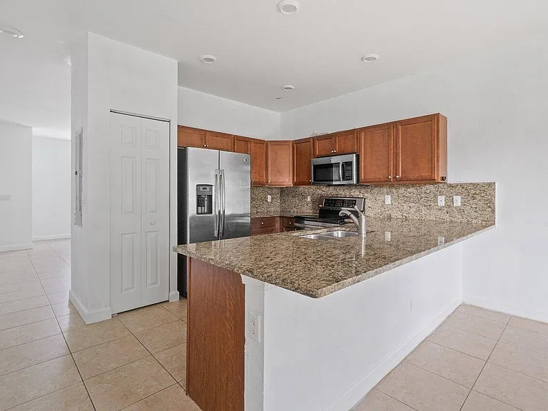 5288 Ashley River Rd — Photo 5
