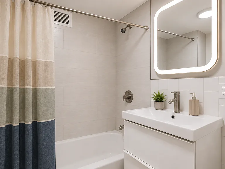 2900 N Lowell Blvd #2 — Photo 6