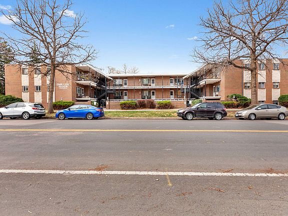 2nd image of 301 Peterson St APT 303