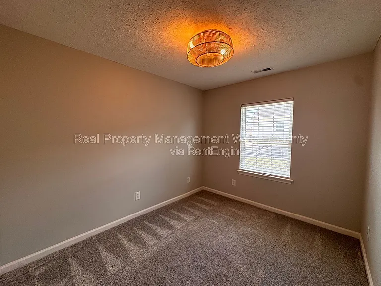 5228 Big Bass Dr — Photo 26