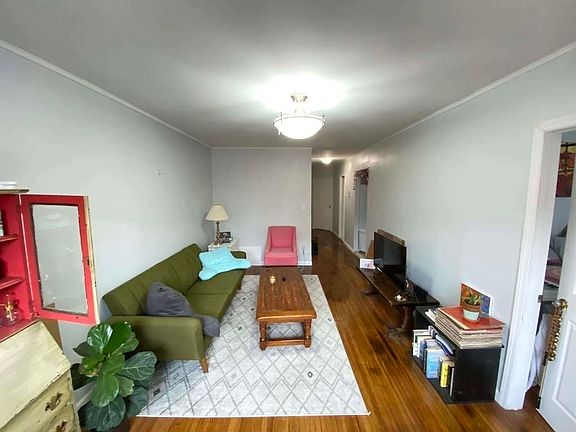 3rd image of 3402 37th St #B