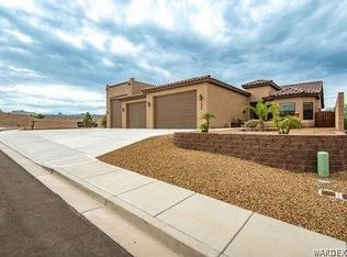 2656 Unicorn Rd, Bullhead City, AZ 86429