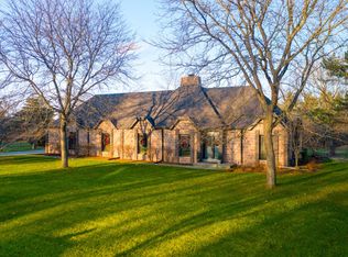 15350 Brojan Dr, Elm Grove, WI 53122