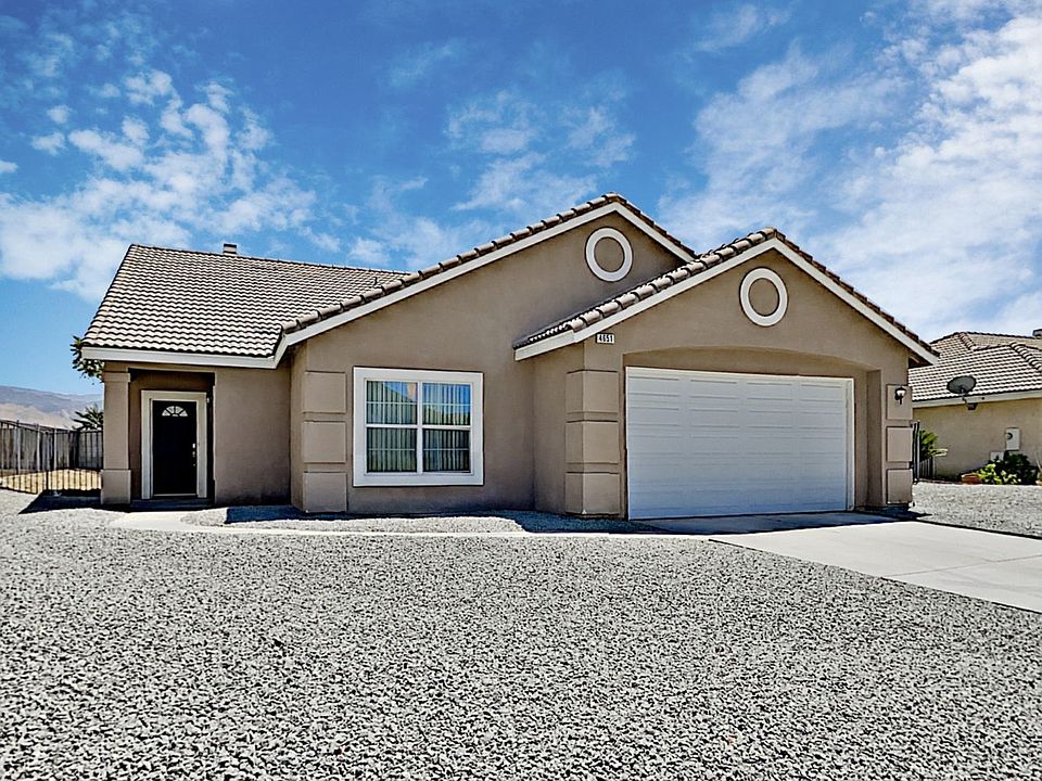 1st image of 4651 N Orange Dr