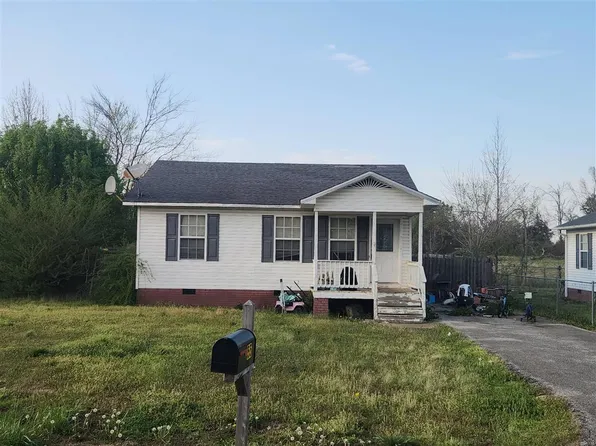 55 Navajo Trl, Savannah, TN 38372
