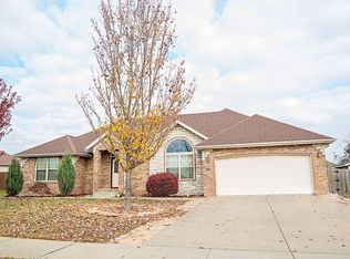 3389 W Grandview St, Springfield, MO 65803