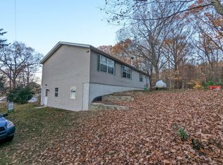 9 Hillside Dr, Gobles, MI 49055