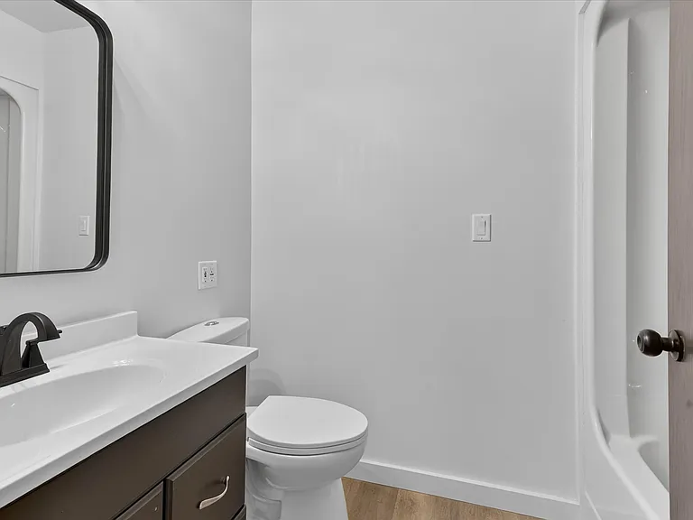 611 Greenfield Dr — Photo 22