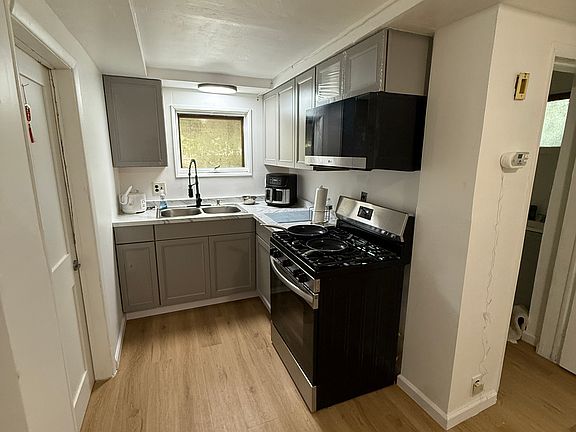 3rd image of 85 Brayton St #1