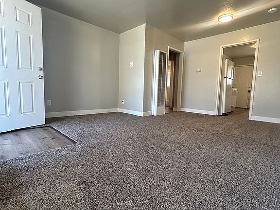 2nd image of 3323 E Clinton Ave #3323