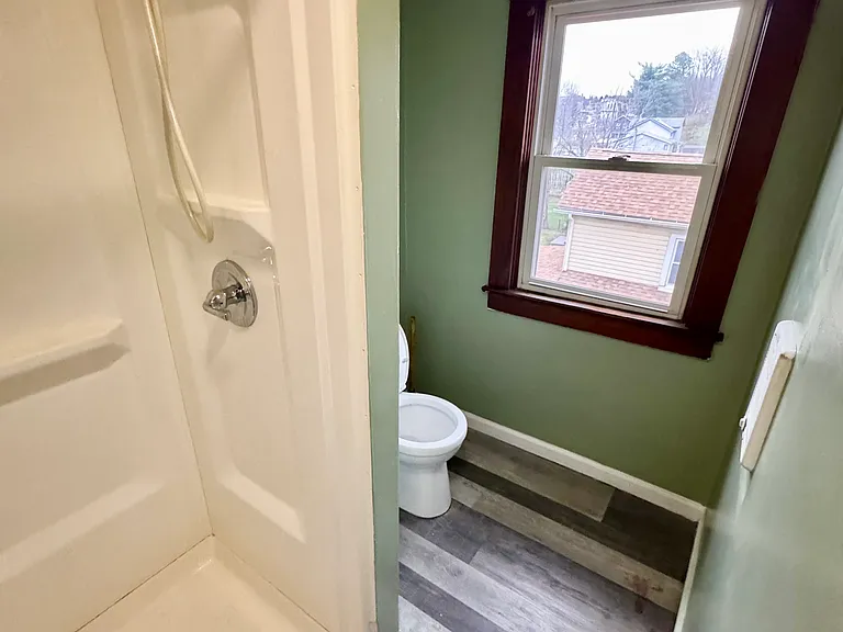 210 E Thomas St #210 — Photo 10