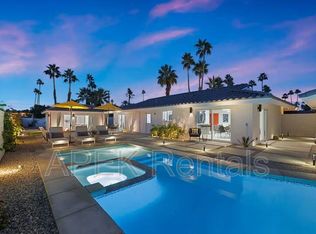 945 N Buttonwillow Cir, Palm Springs, CA 92262