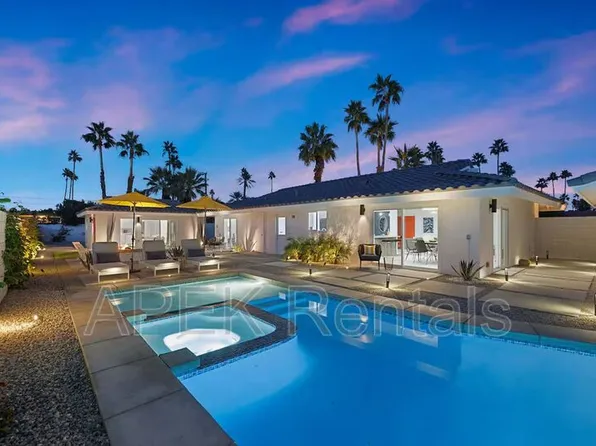 945 N Buttonwillow Cir, Palm Springs, CA 92262
