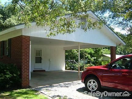 Double Carport
						:
						Storage Room to left in carport