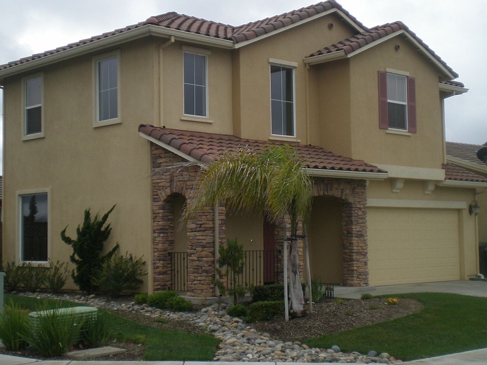 Newer , year built 2008