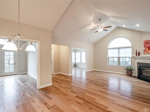 2nd image of 2419 Locust Hill Blvd