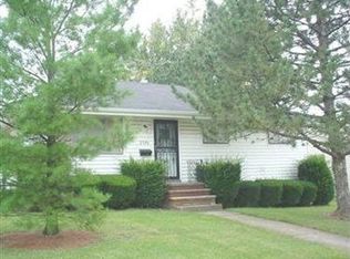 6526 Edgehurst Dr, Brookpark, OH