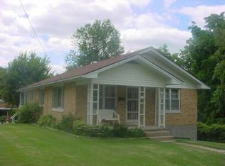 116 Pierce St, Jefferson City, MO 65101