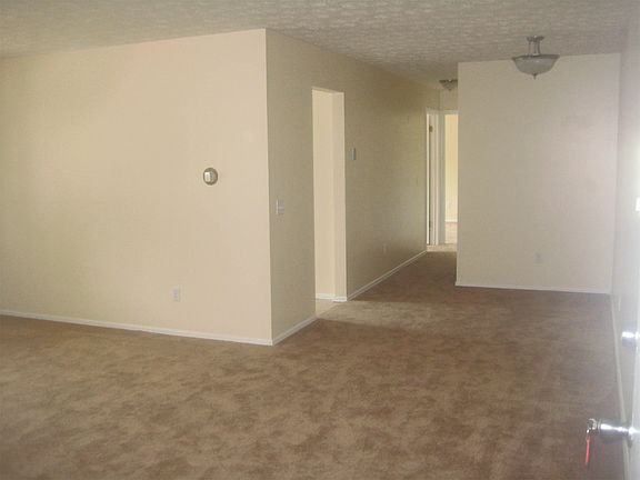 4th image of 69 Parrish St APT 4