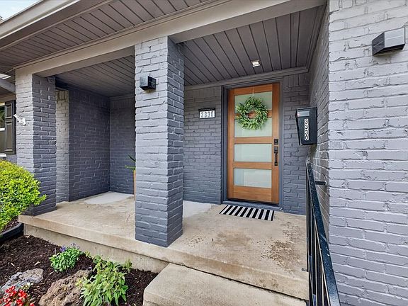 3rd image of 3330 Sharpview Ln