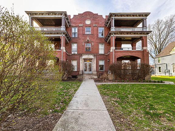 2nd image of 940 Woodruff Place Middle Dr #9