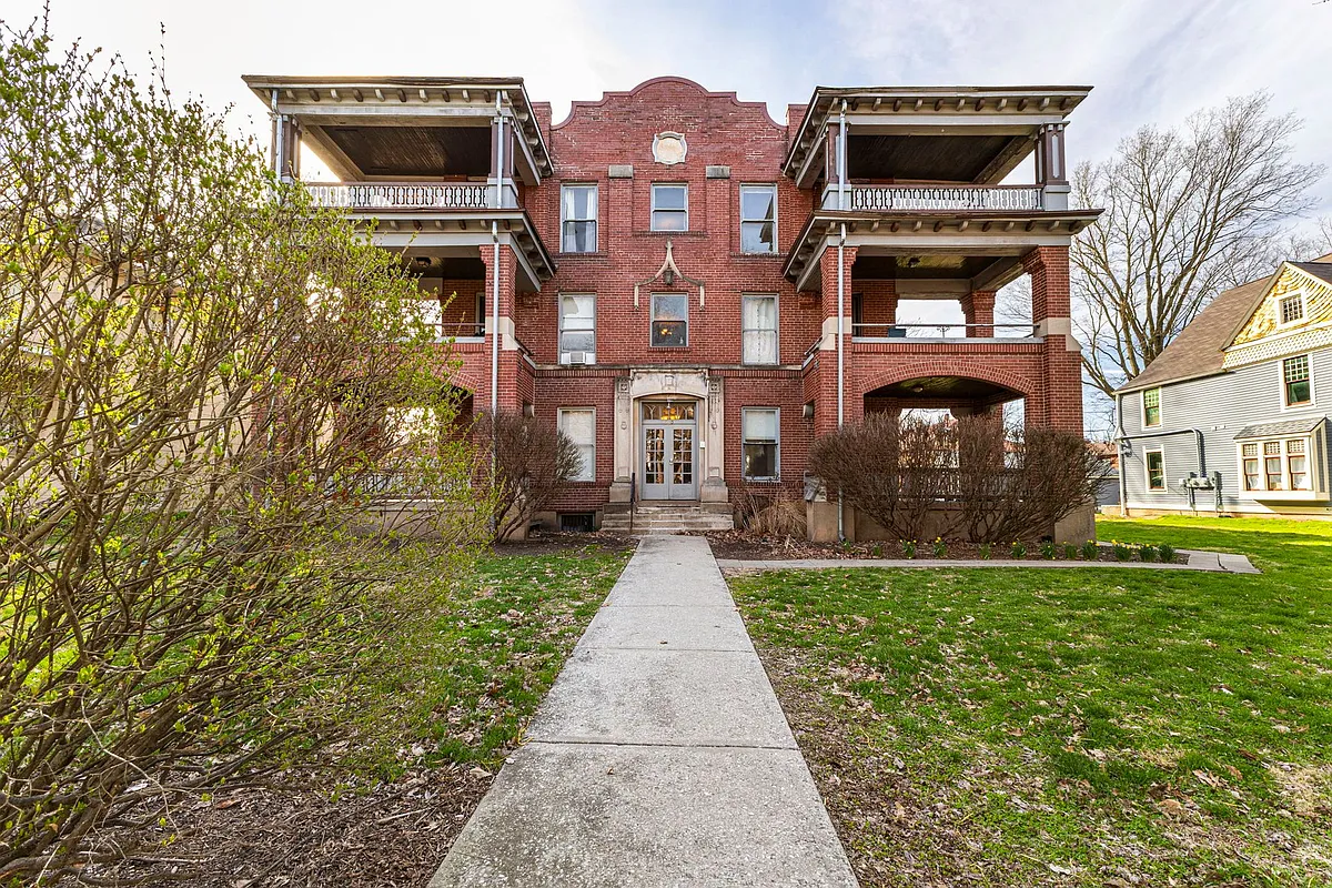 Building Photo - Woodruff Place