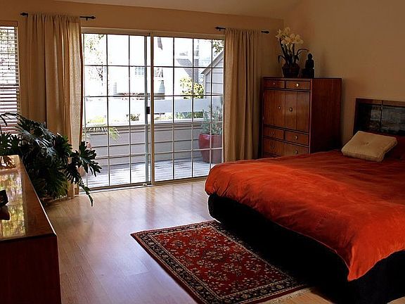 Master with private deck