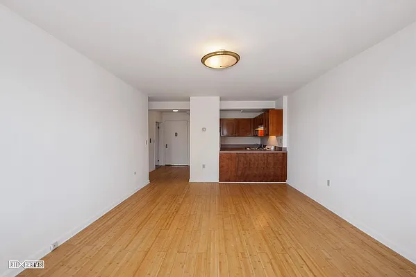 Rented by Citi Habitats | media 11