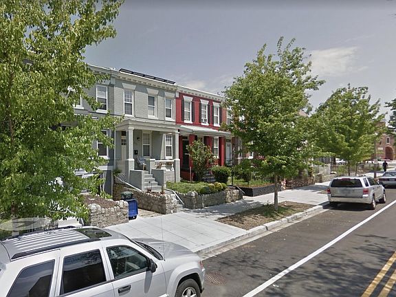 The house for rent is the grey home on the far left.