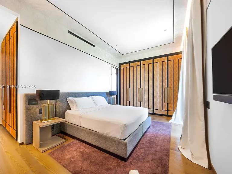 200 W Rivo Alto Dr — Photo 62