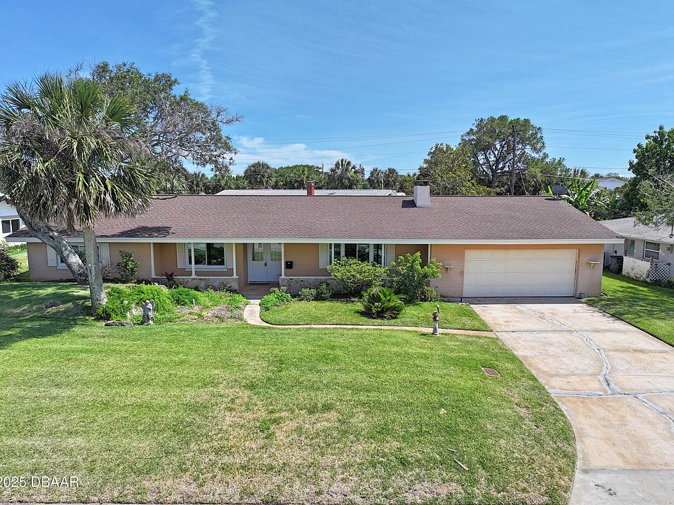 1st image of 106 Banyan Dr