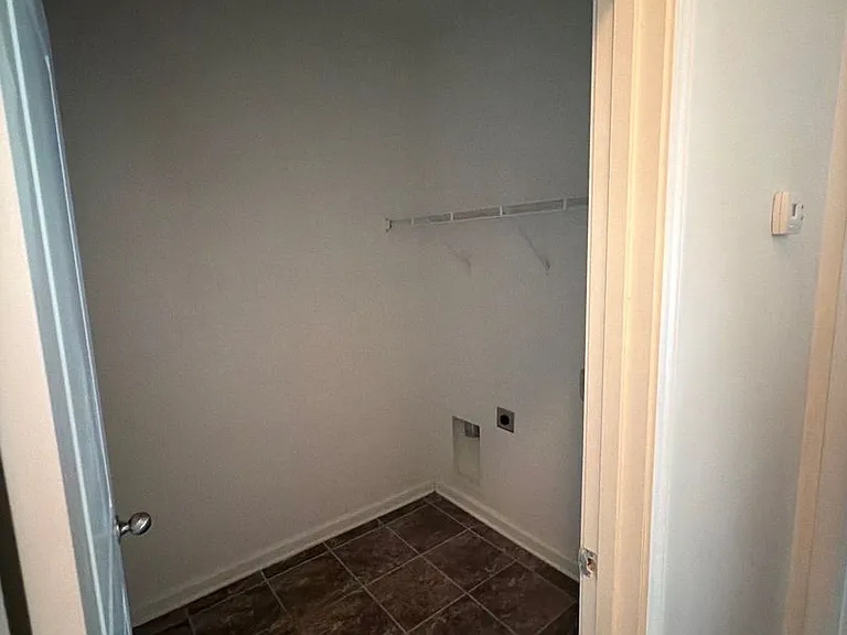 6839 Hare Pointe Dr — Photo 17
