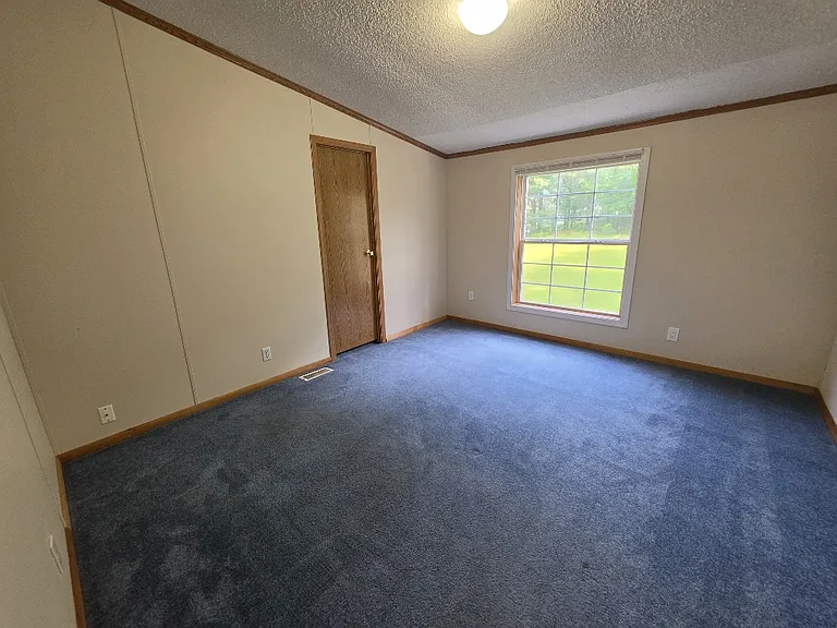 8 Quimby Rd — Photo 21