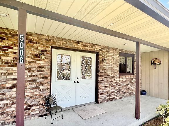 2nd image of 5006 Pike Ln