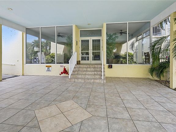 2nd image of 1026 Flamevine Ln APT 104