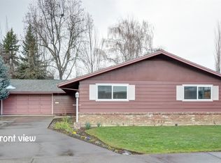 1939 Camellia Ave, Medford, OR