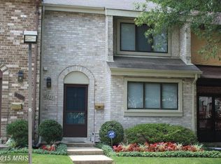8207 Mandan Ct, Greenbelt, MD 20770