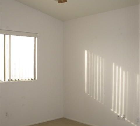 4th image of 16136 W Latham St