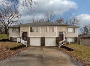 5206 Farley Ct, Merriam, KS 66203