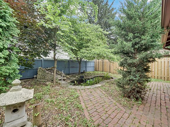 3rd image of 1634 Wilson St