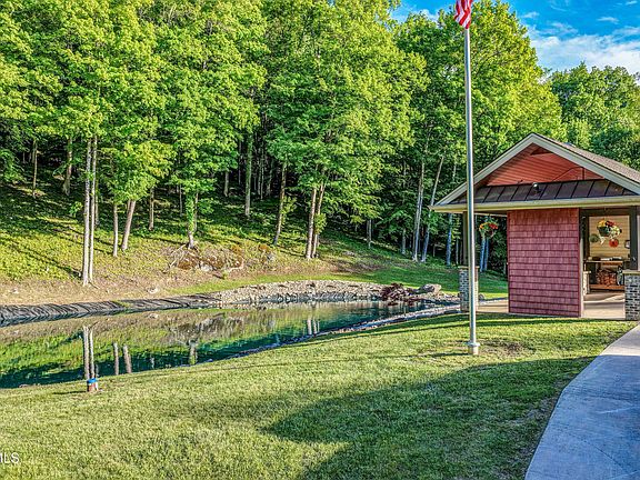 138th image of 167 Tailwater Rd