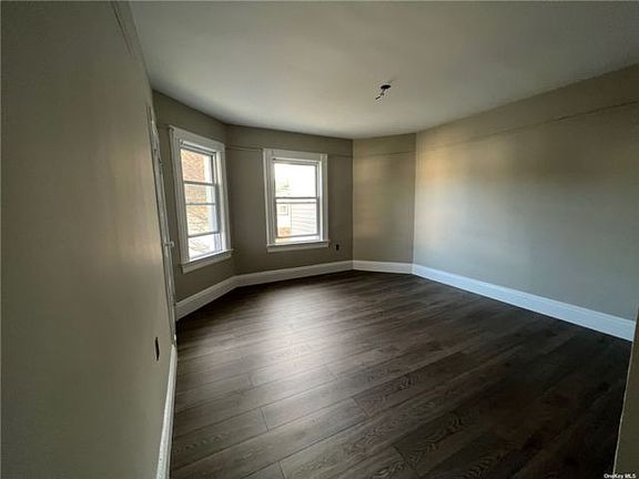 3rd image of 41 Ryder Ave