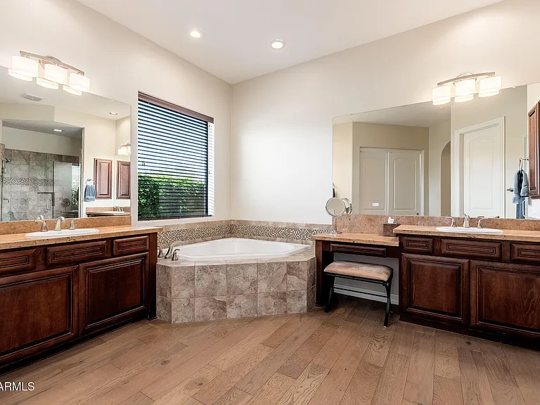 9705 E Mountain Peak Dr — Photo 20