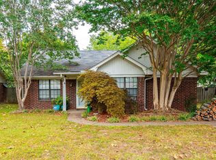 1906 Florence Mattison Dr, Conway, AR 72032