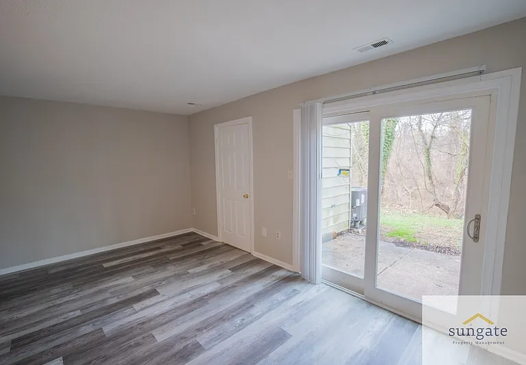 6449 Union Ct — Photo 10